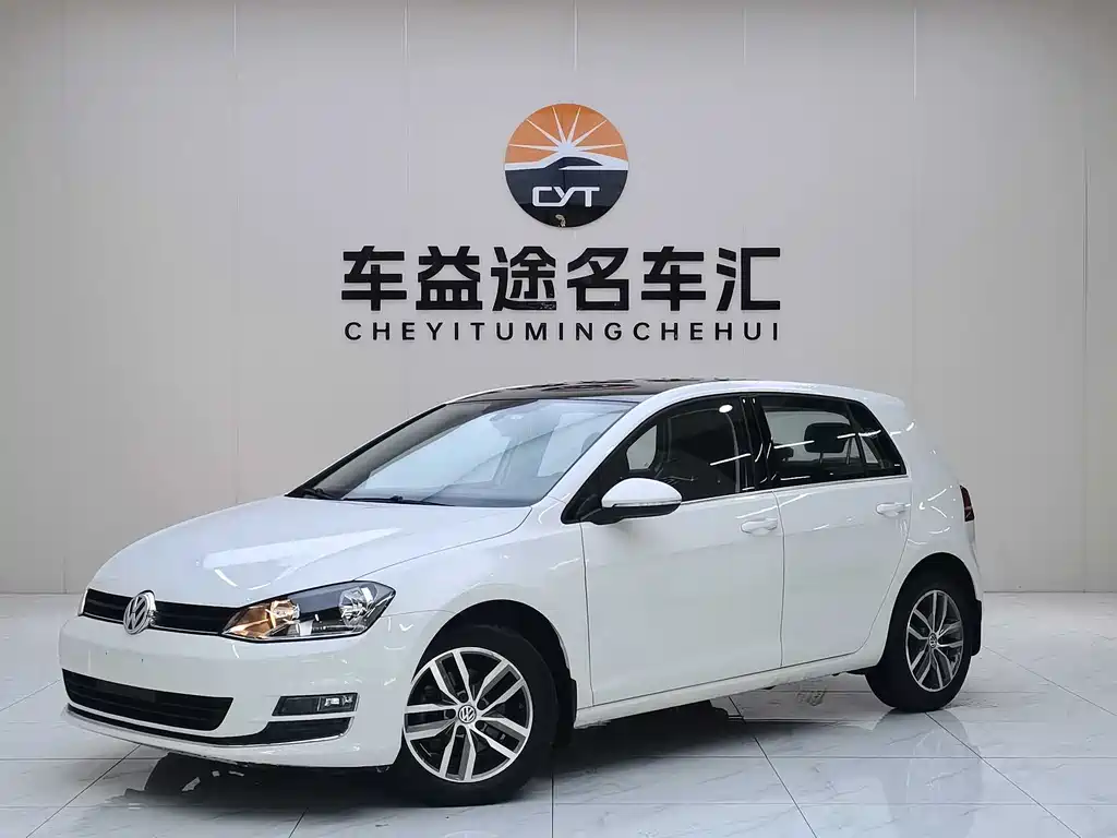 Volkswagen Golf 2016 230TSI AT Luxury