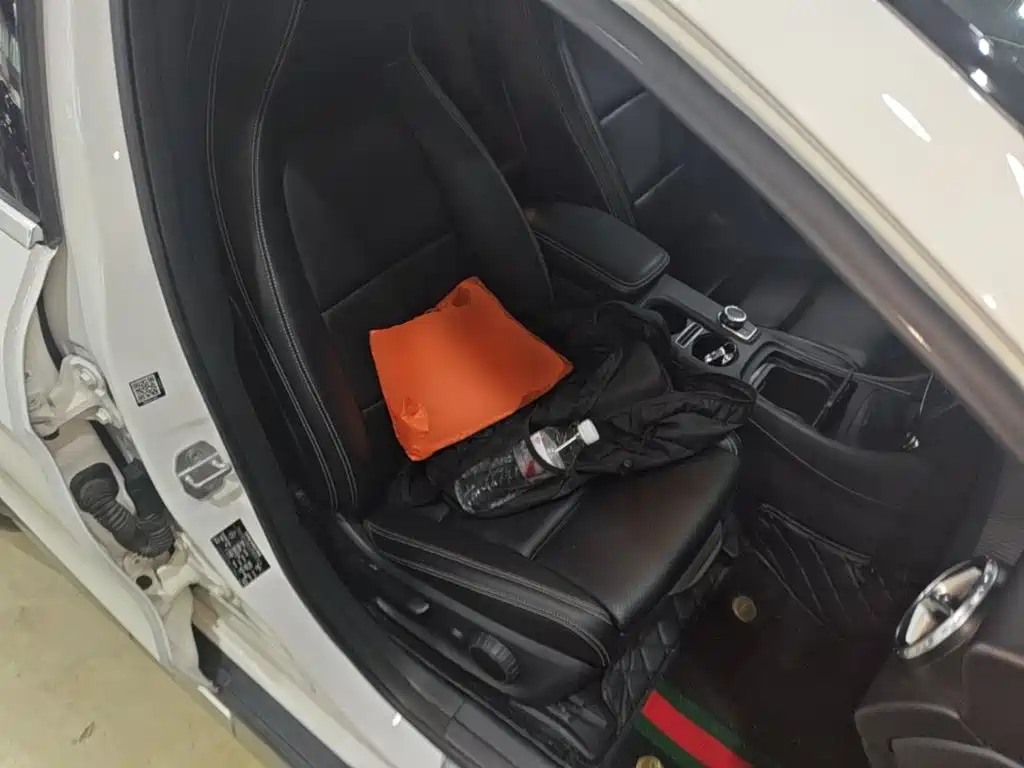 Mercedes-Benz GLA — миниатюра 25