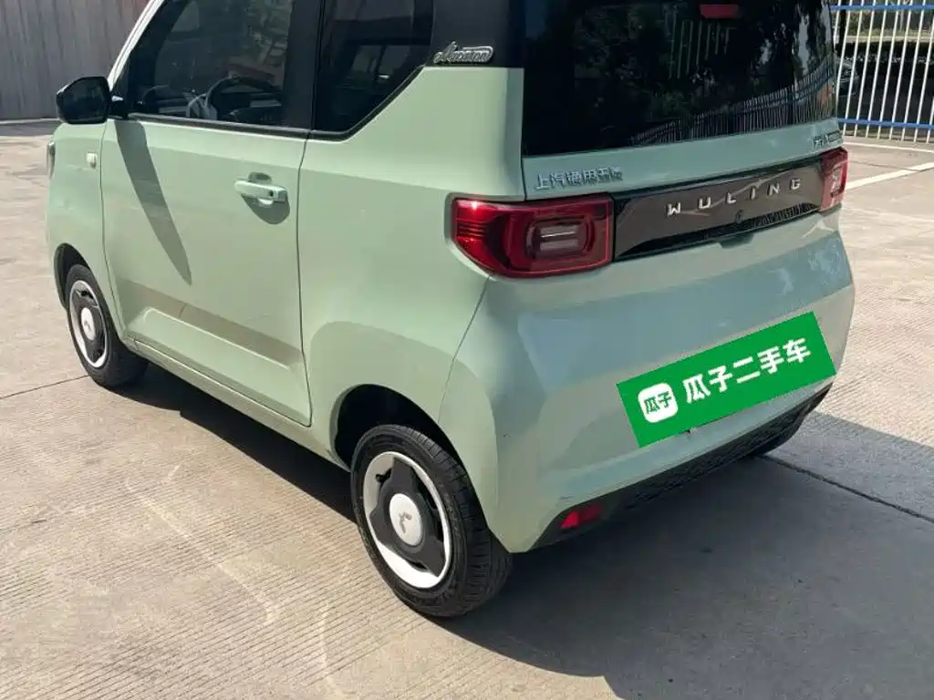 Wuling MINIEV — миниатюра 5