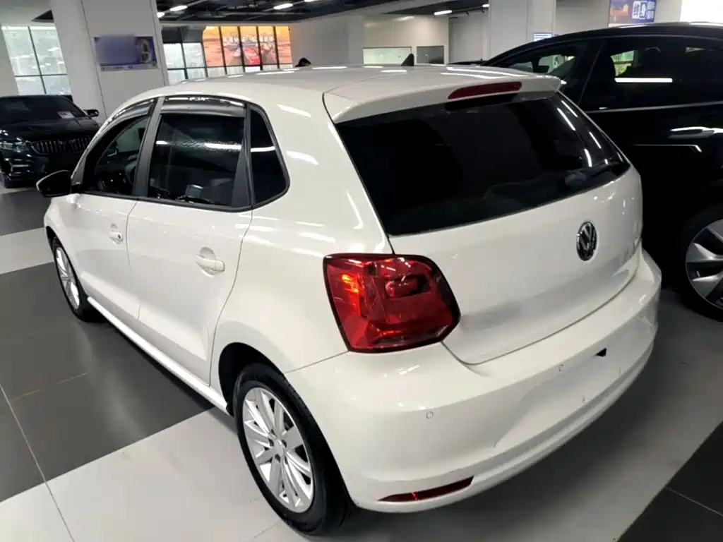 Volkswagen Polo — миниатюра 5