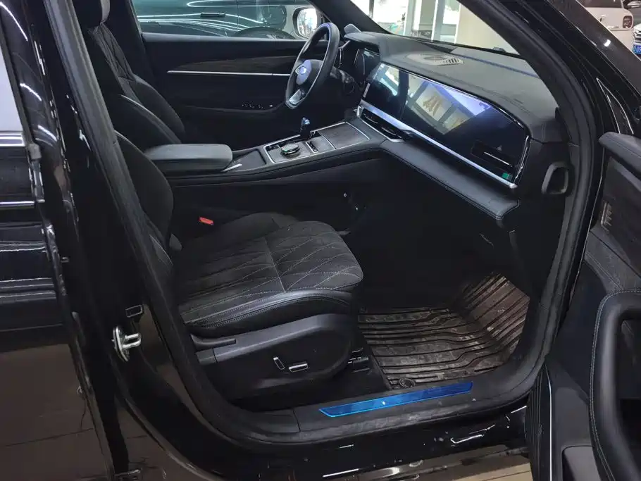 Geely Xingyue L — миниатюра 8