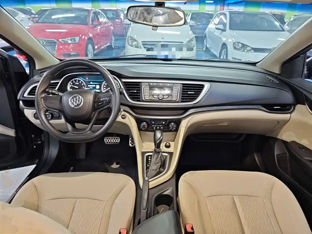 Buick Excelle — миниатюра 10