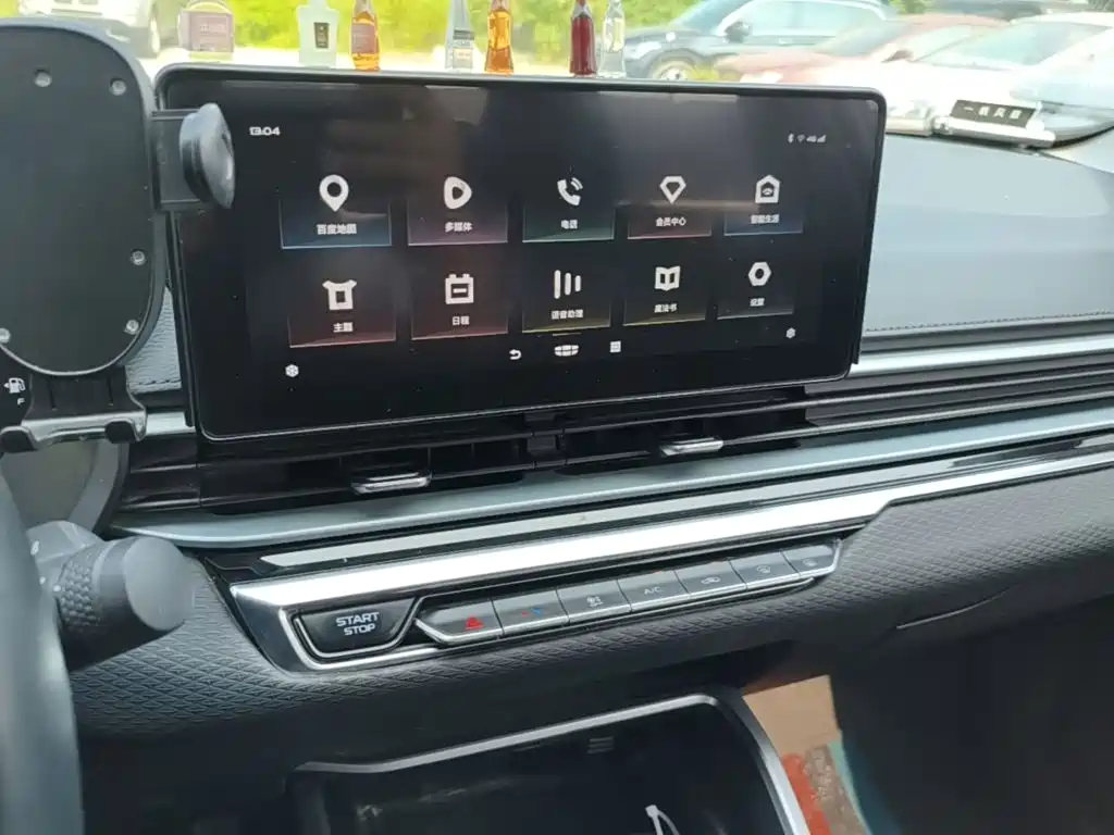 Geely Emgrand — миниатюра 13