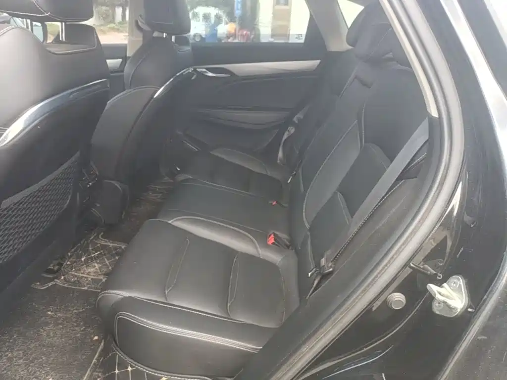 Geely Xingyue — миниатюра 13