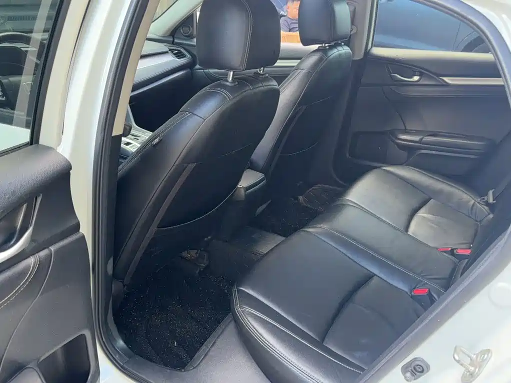 Honda Civic — миниатюра 14