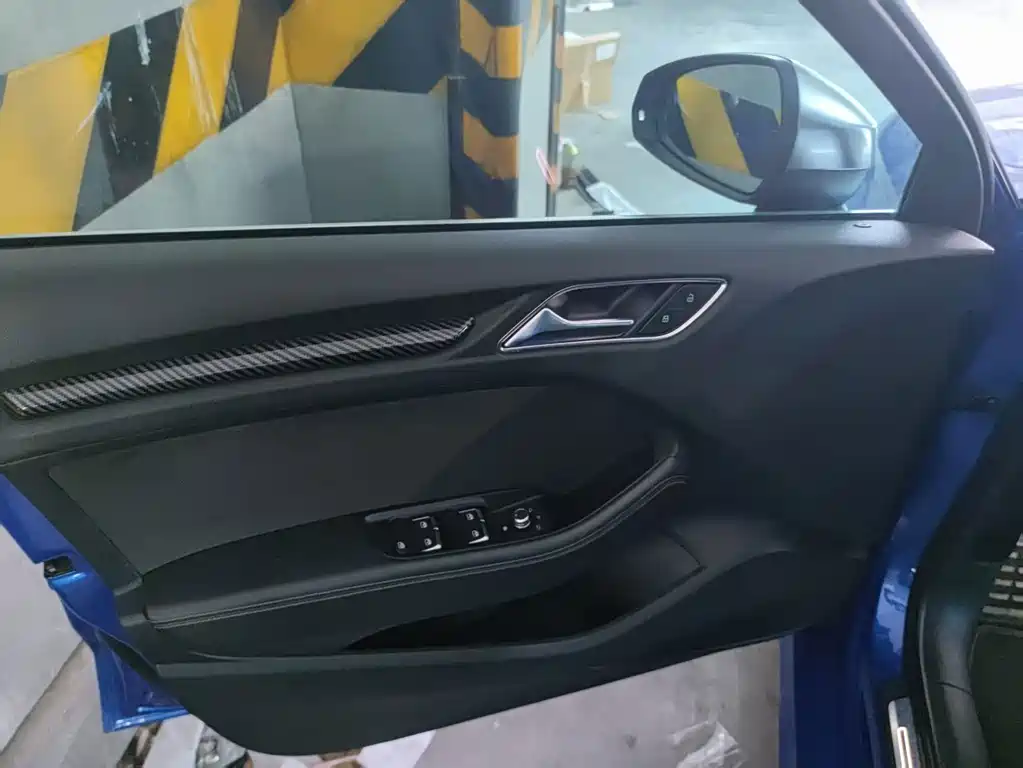 Audi S3 — миниатюра 12