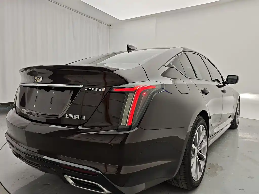 Cadillac CT5 — миниатюра 11