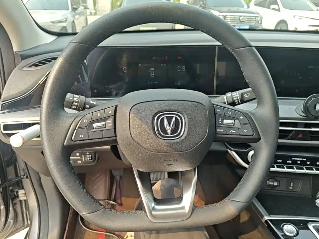 Changan Eado — миниатюра 11