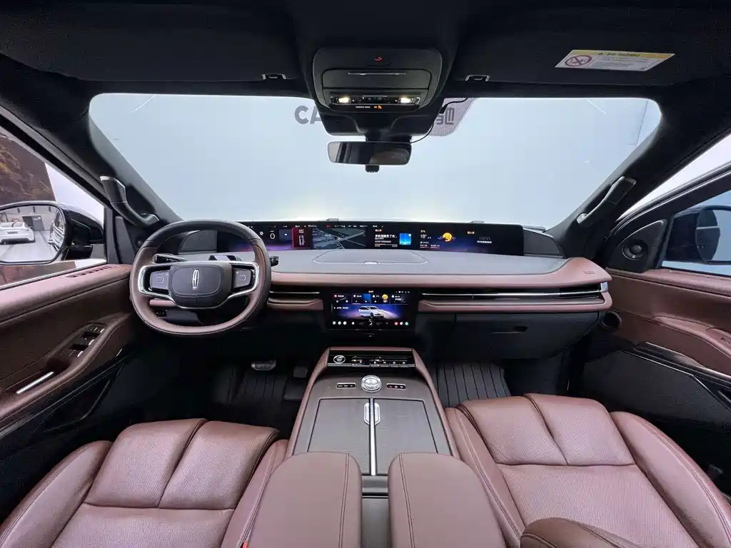 Lincoln Navigator — миниатюра 8