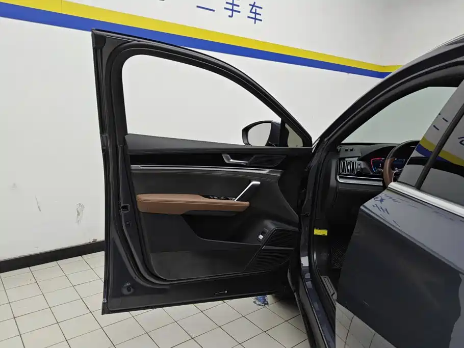 BYD Tang New Energy — миниатюра 7