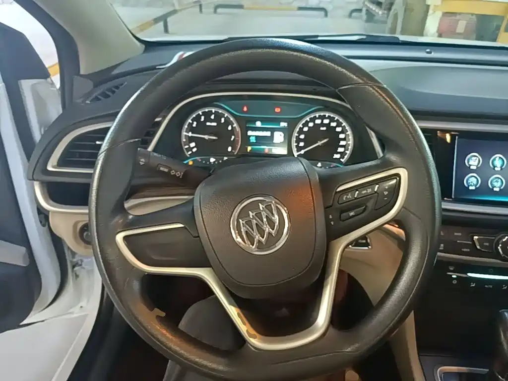 Buick Excelle — миниатюра 11
