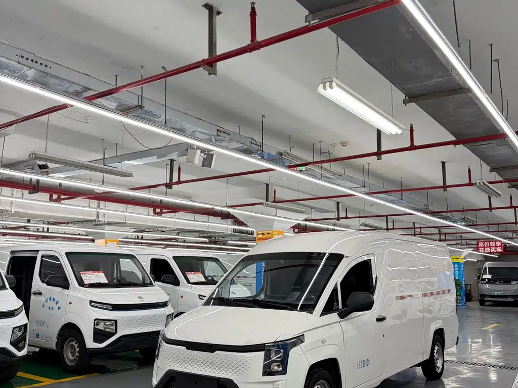 予风汽车 予风黄金仓 2024
