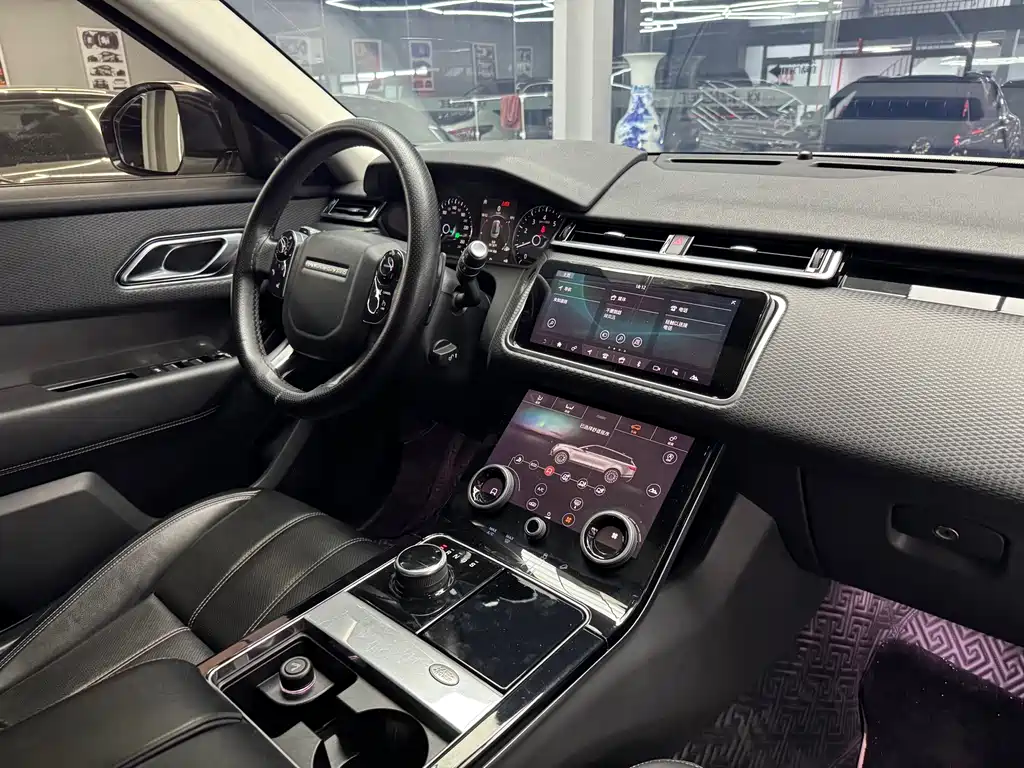 Land Rover Velar — миниатюра 16