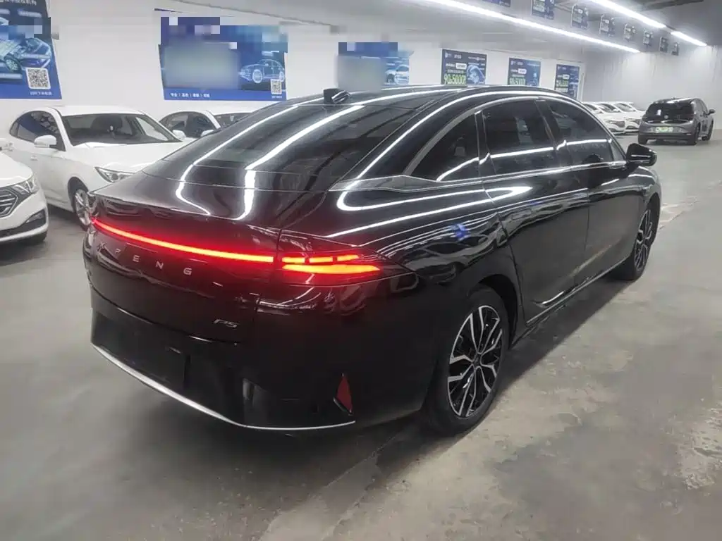 XPeng P5 — миниатюра 7