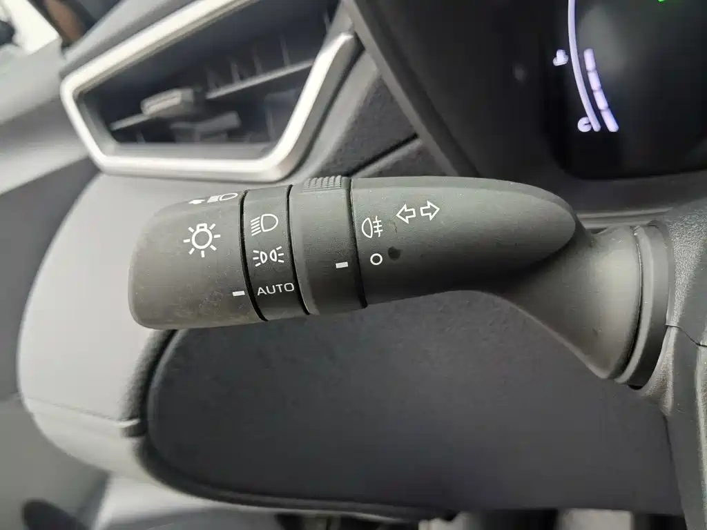 Toyota Frontlander — миниатюра 21