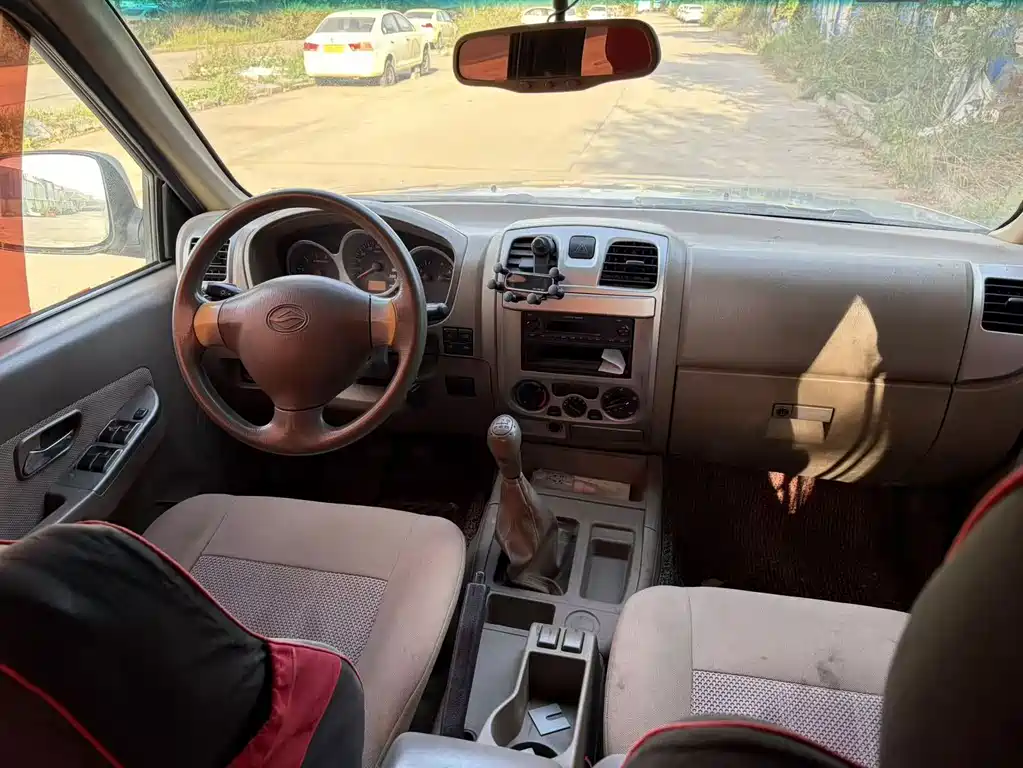 Landwind 陆风X6 — миниатюра 9