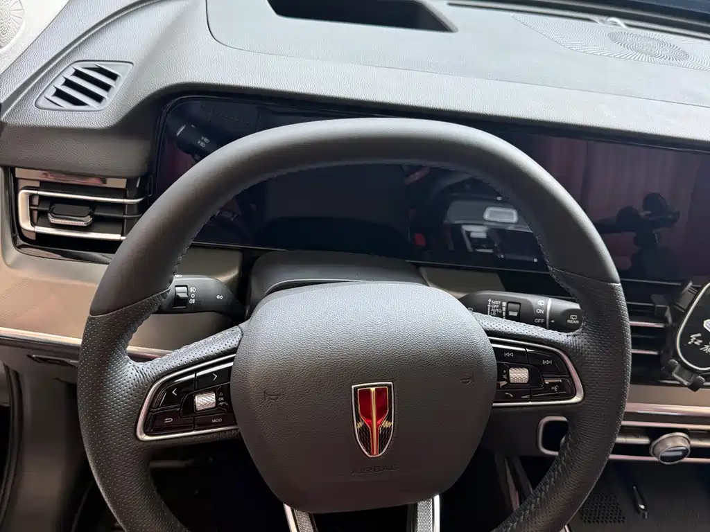 Hongqi Hongqi HS5 — миниатюра 2