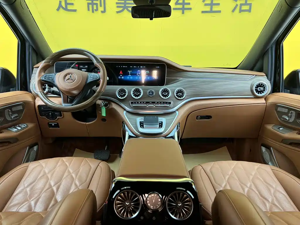 Mercedes-Benz Vito — миниатюра 14