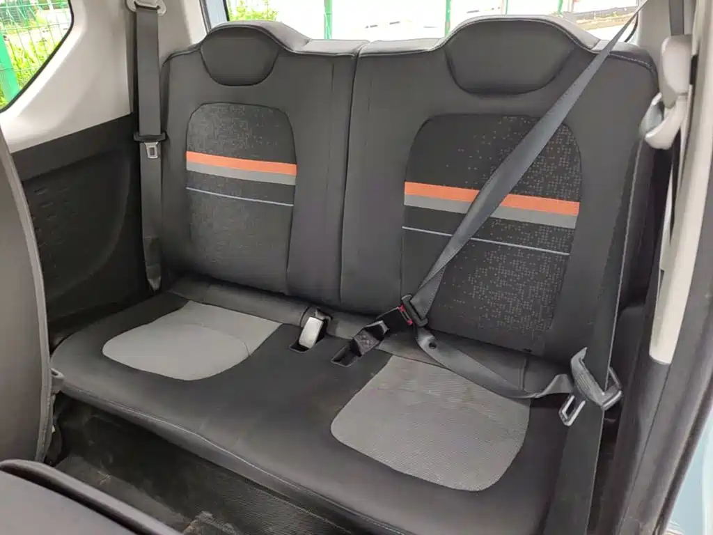 Wuling MINIEV — миниатюра 17