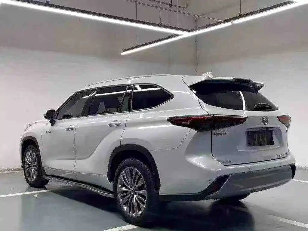 Toyota Highlander — миниатюра 7