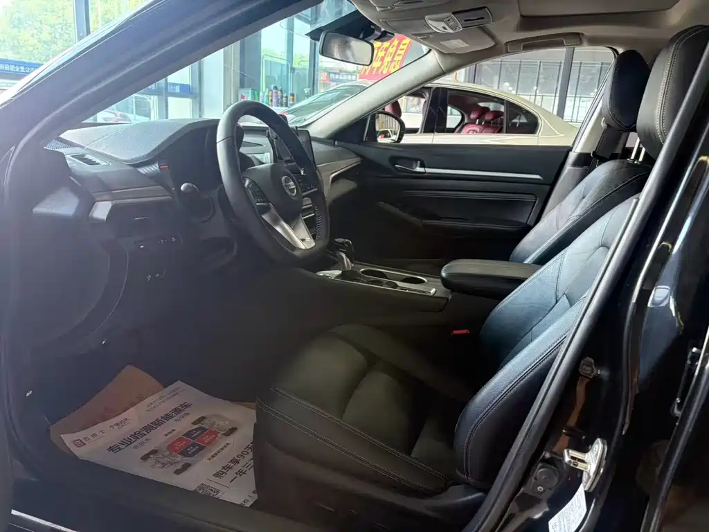 Nissan Teana — миниатюра 4