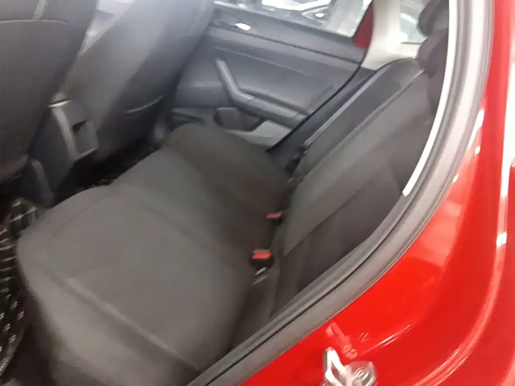 Volkswagen Polo — миниатюра 17