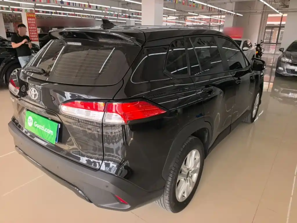 Toyota Corolla Cross — миниатюра 7