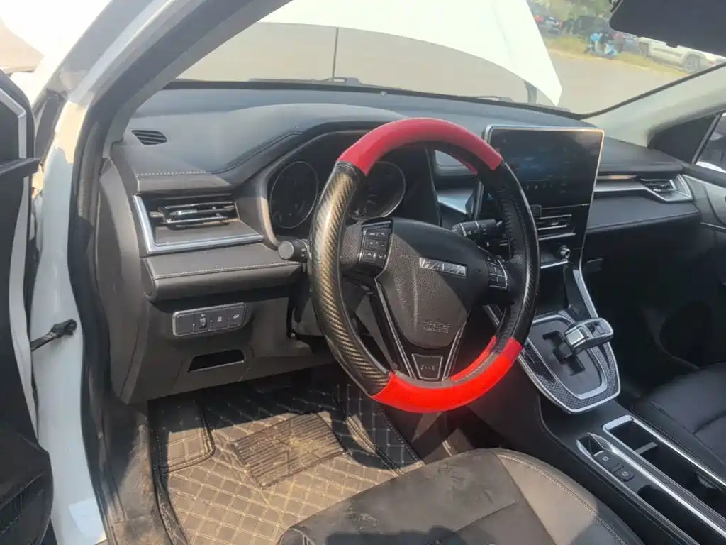 Haval M6 — миниатюра 10