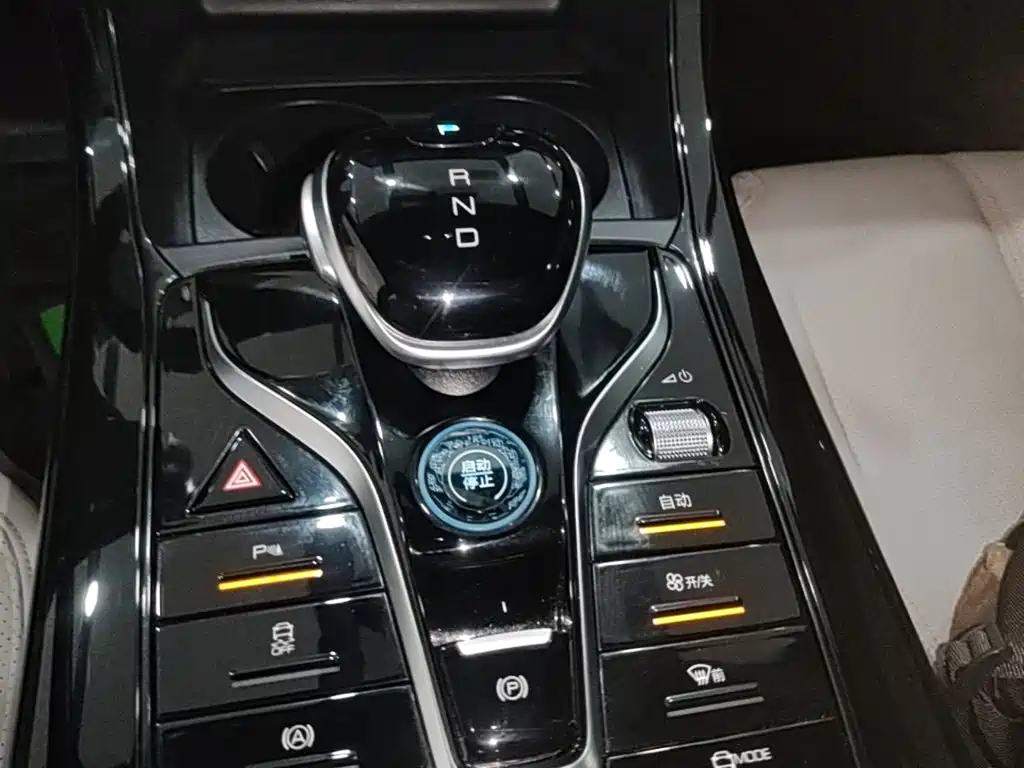 BYD Qin PLUS — миниатюра 14