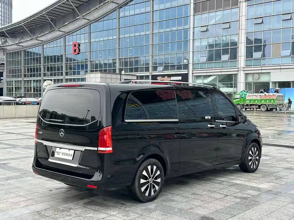Mercedes-Benz Vito 2.0T Business Edition 7 seats, фото 7