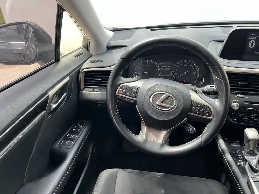Lexus RX — миниатюра 4