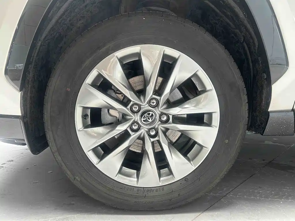 Toyota Wildlander — фотографии объявления, Фото 11