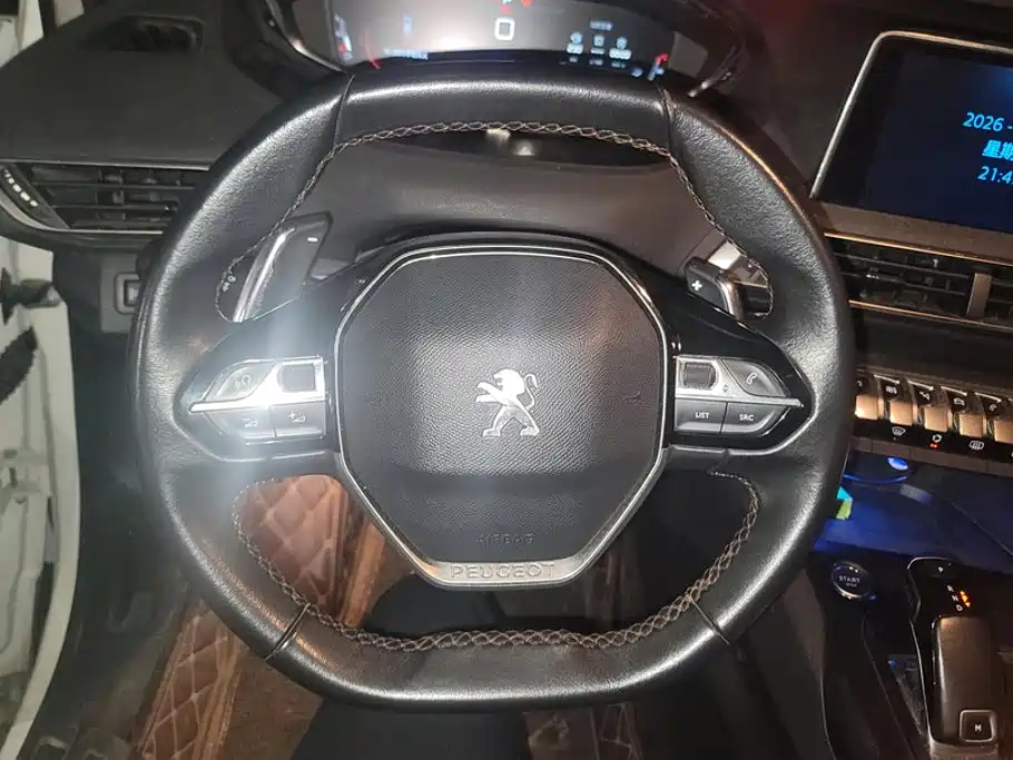 Peugeot 4008 — миниатюра 15