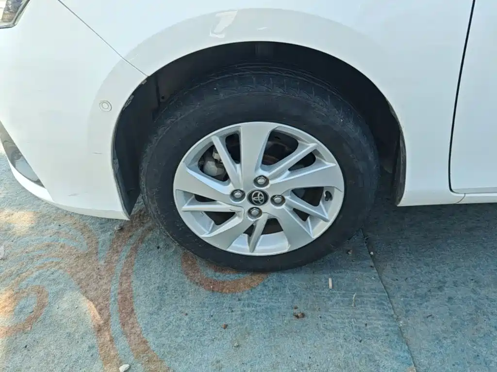 Toyota Yaris L — миниатюра 23