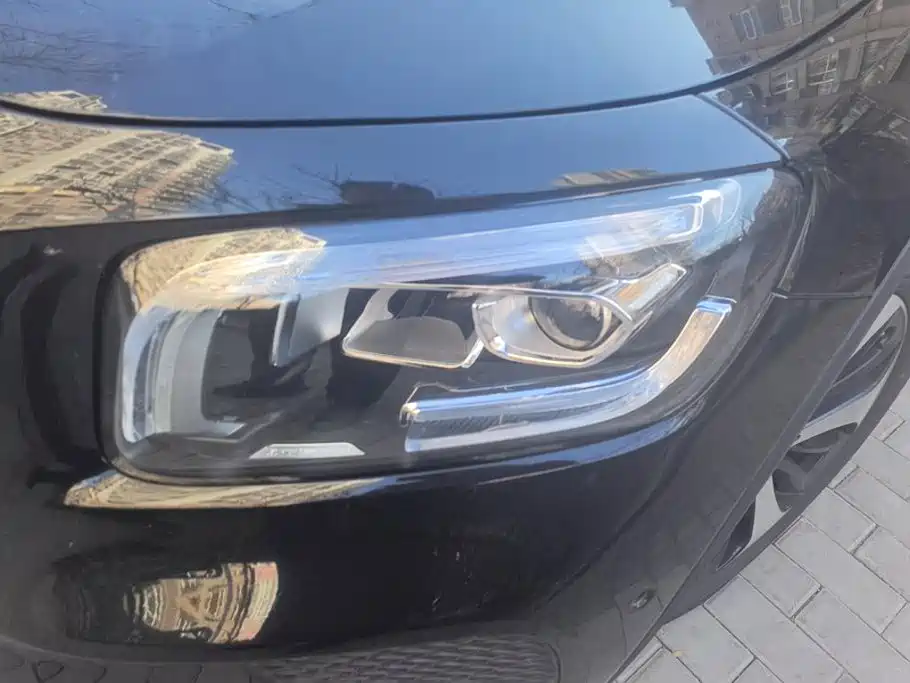 Mercedes-Benz GLB — миниатюра 5