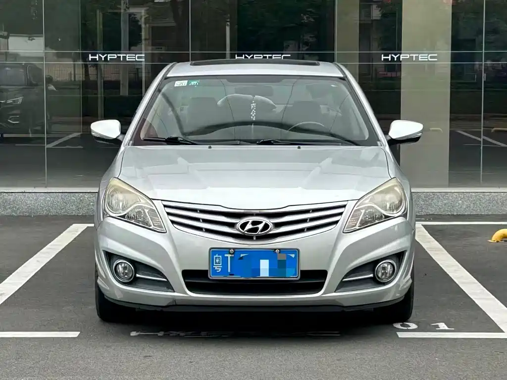 Hyundai Elantra 2013