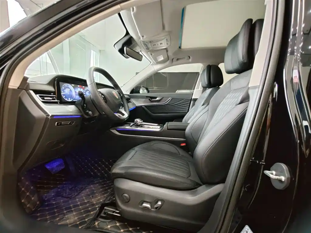 Hongqi HS5 2023 2.0T Pro