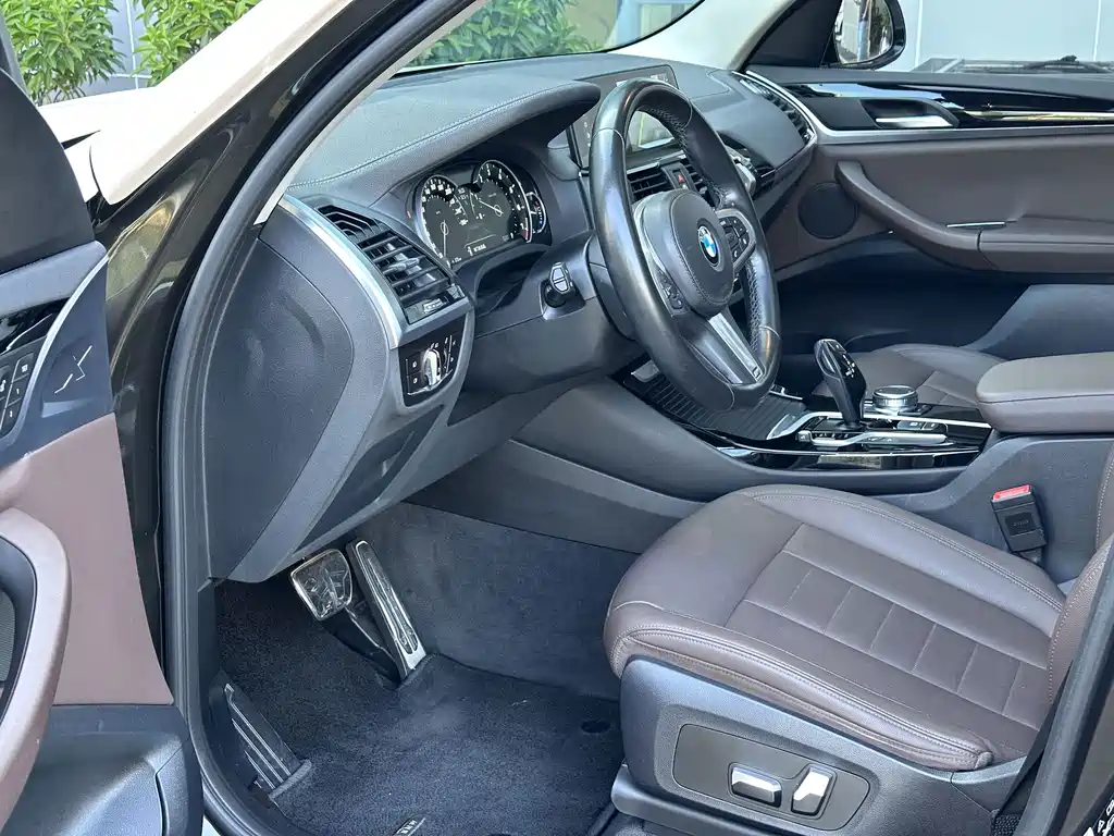 BMW X3 — миниатюра 7
