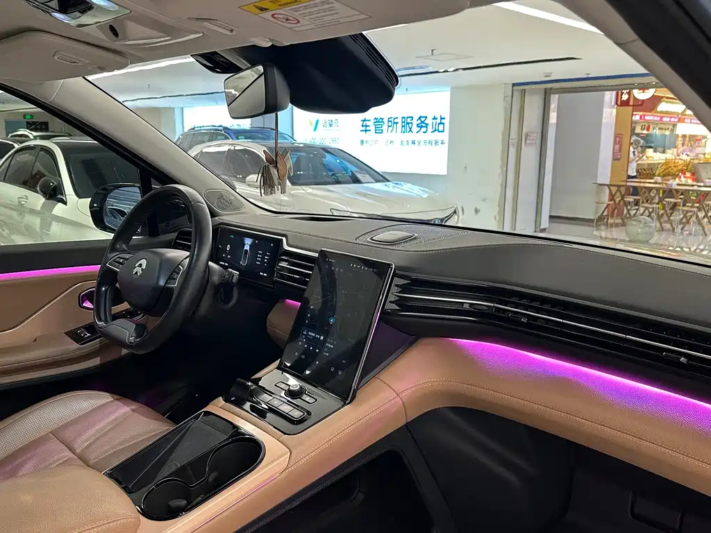 NIO ES8 — миниатюра 12