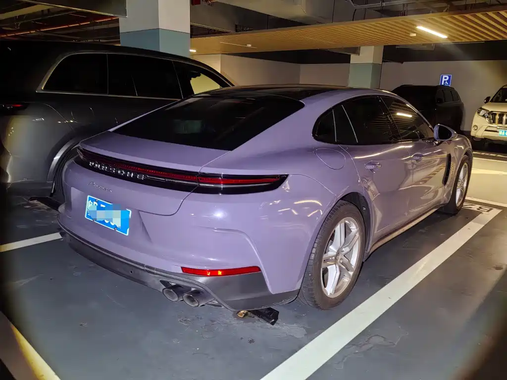 Porsche Panamera — миниатюра 2