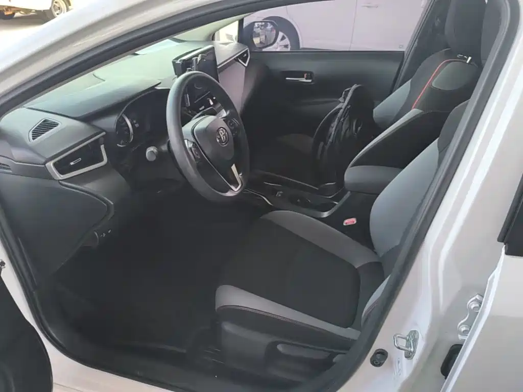 Toyota Corolla — миниатюра 15