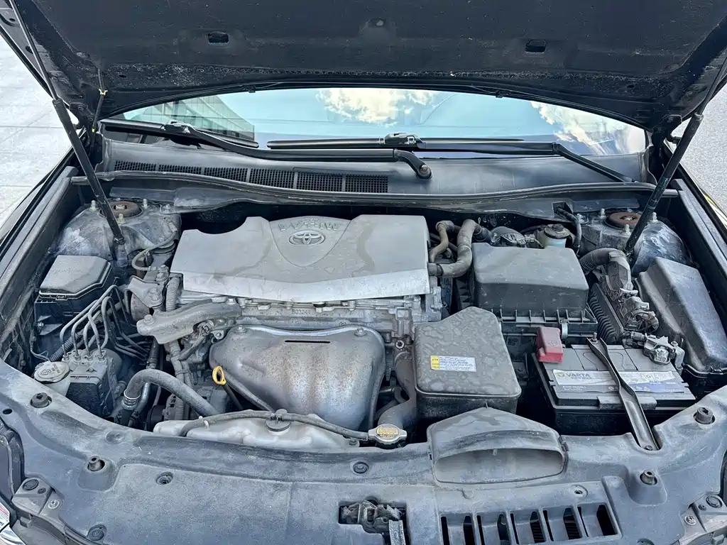 Toyota Camry — миниатюра 13