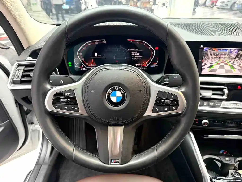 BMW 3 Series — миниатюра 11