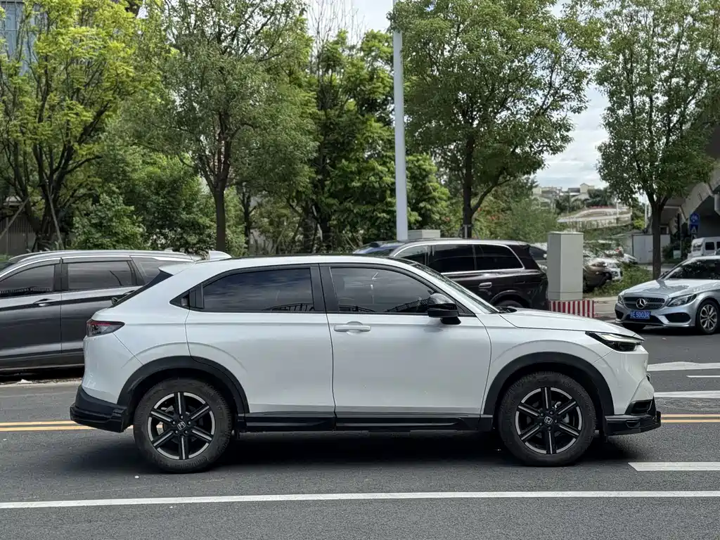 Honda Vezel — миниатюра 7