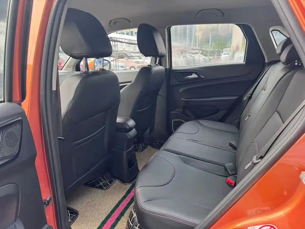 Brilliance V3 1.5L Manual Comfort Type, фото 5