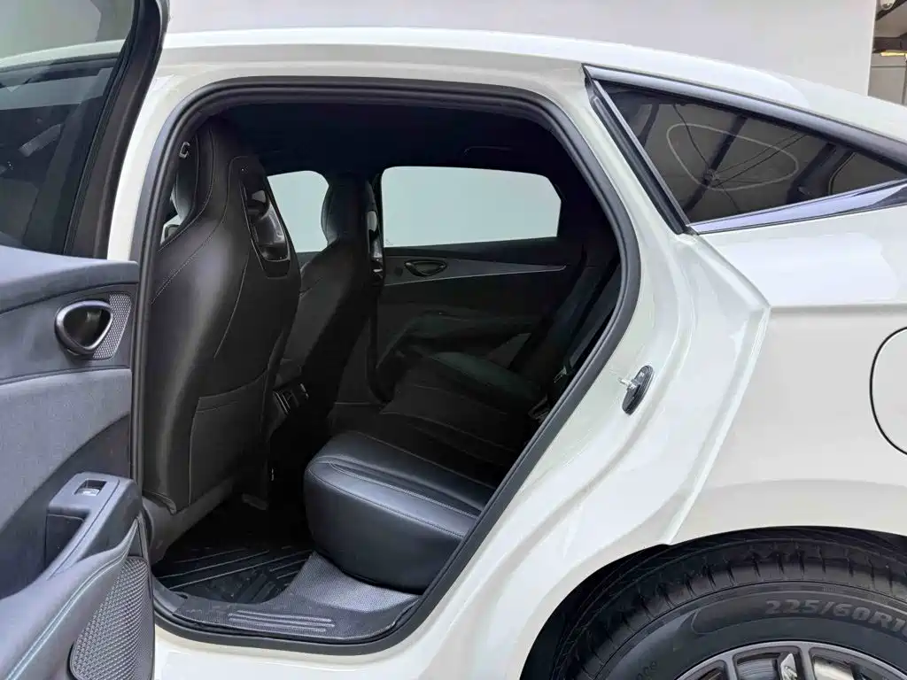 BYD Seal 06 — миниатюра 17