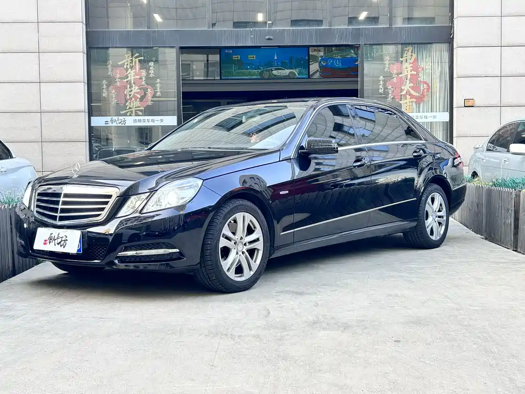 Mercedes-Benz E-Class 2012
