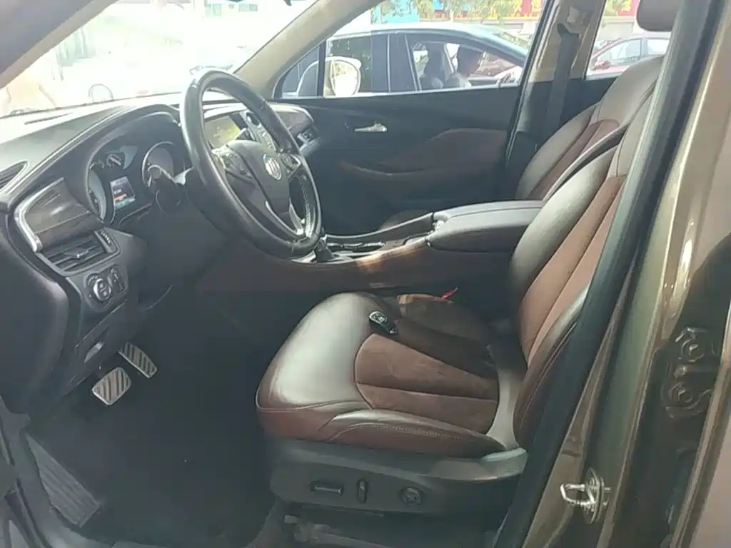 Buick Envision Plus — миниатюра 15