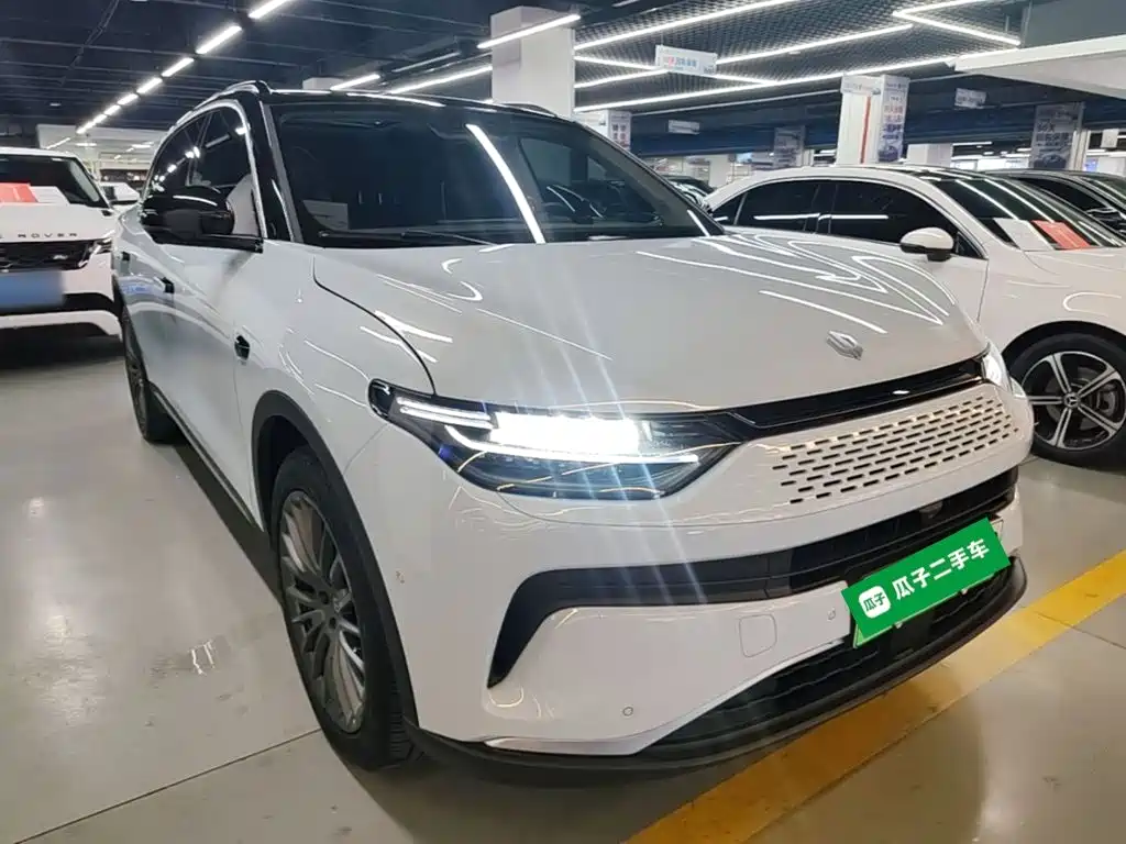 Leapmotor Leapmotor C11 — миниатюра 4