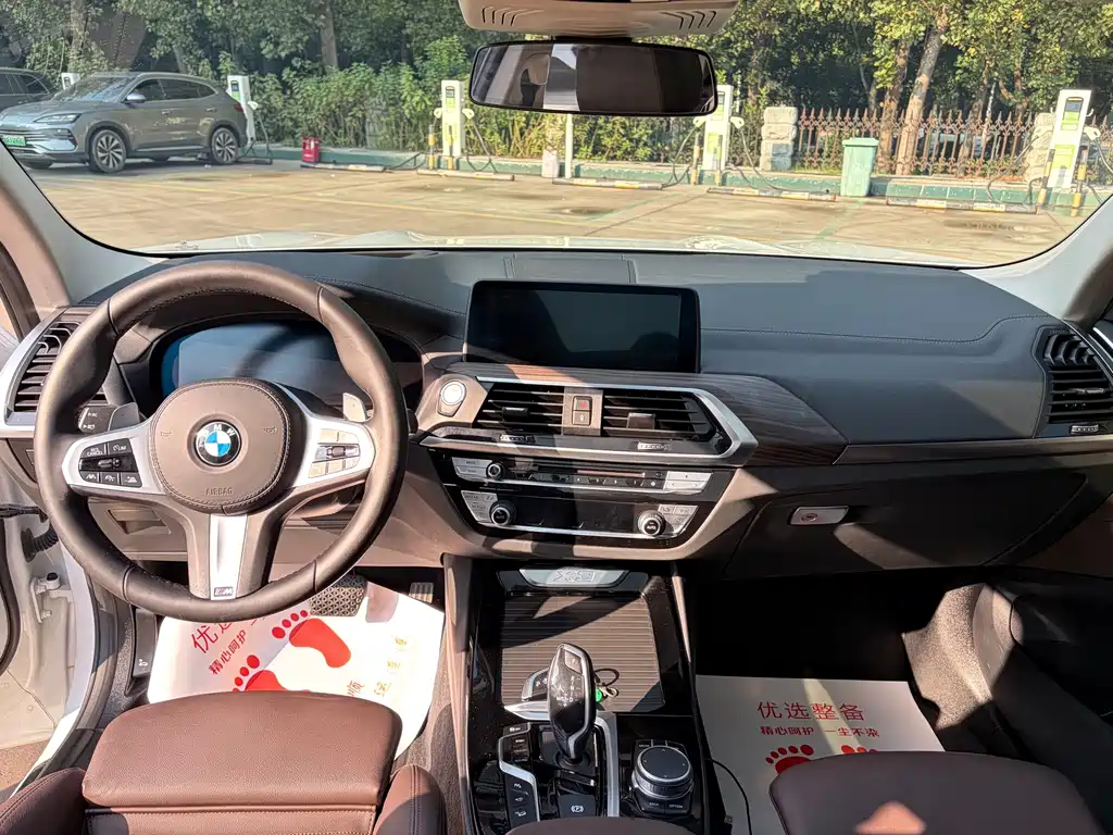 BMW X3 — миниатюра 15